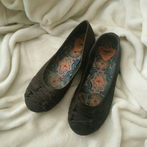 Rocket Dog black flats